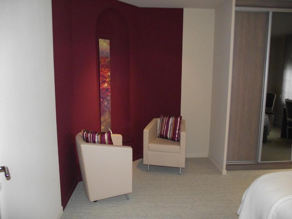 Hostellerie Au Cygne 비상부르 객실 사진