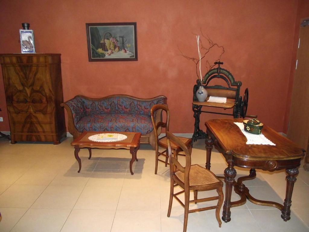 Hostellerie Au Cygne 비상부르 객실 사진