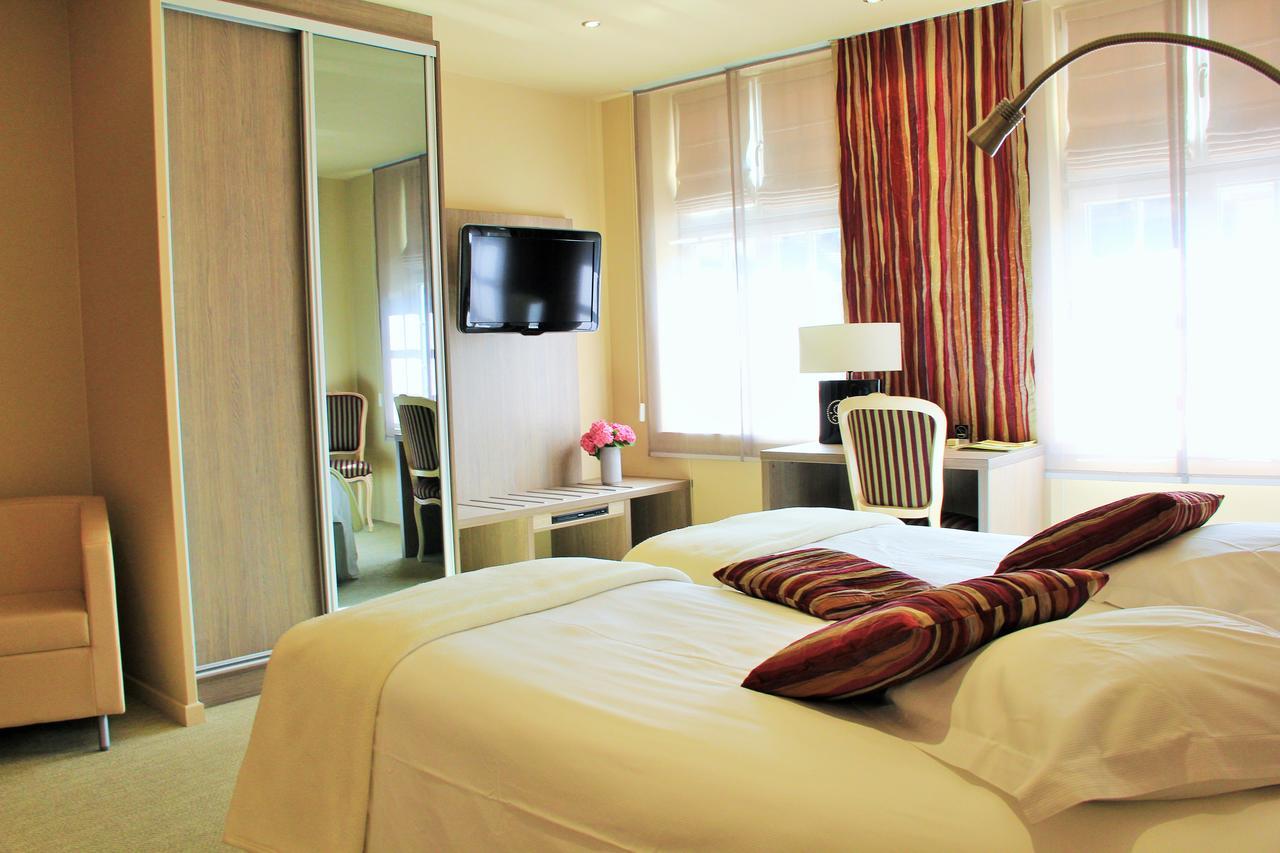 Hostellerie Au Cygne 비상부르 외부 사진