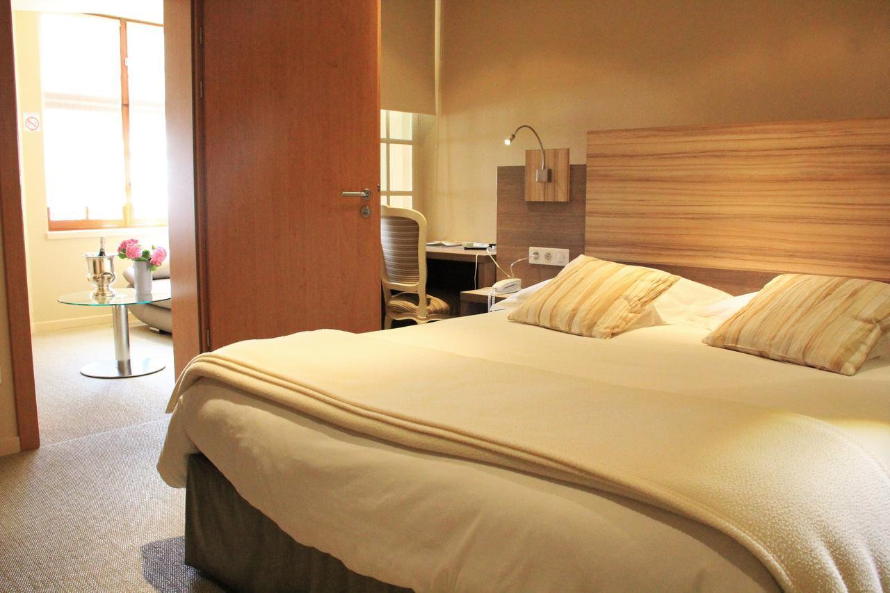 Hostellerie Au Cygne 비상부르 외부 사진
