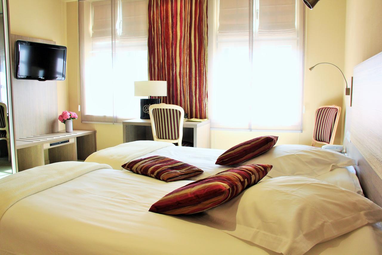 Hostellerie Au Cygne 비상부르 외부 사진